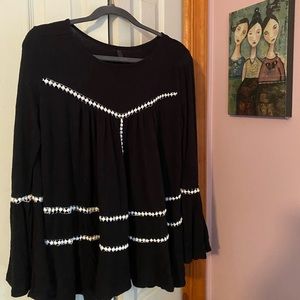 Bell sleeve peasant blouse